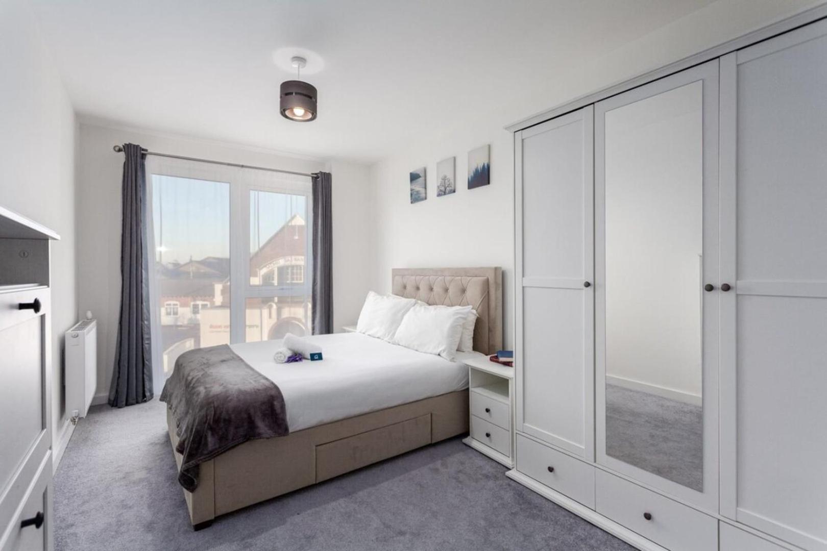 Classy Cricklewood Home London Bagian luar foto